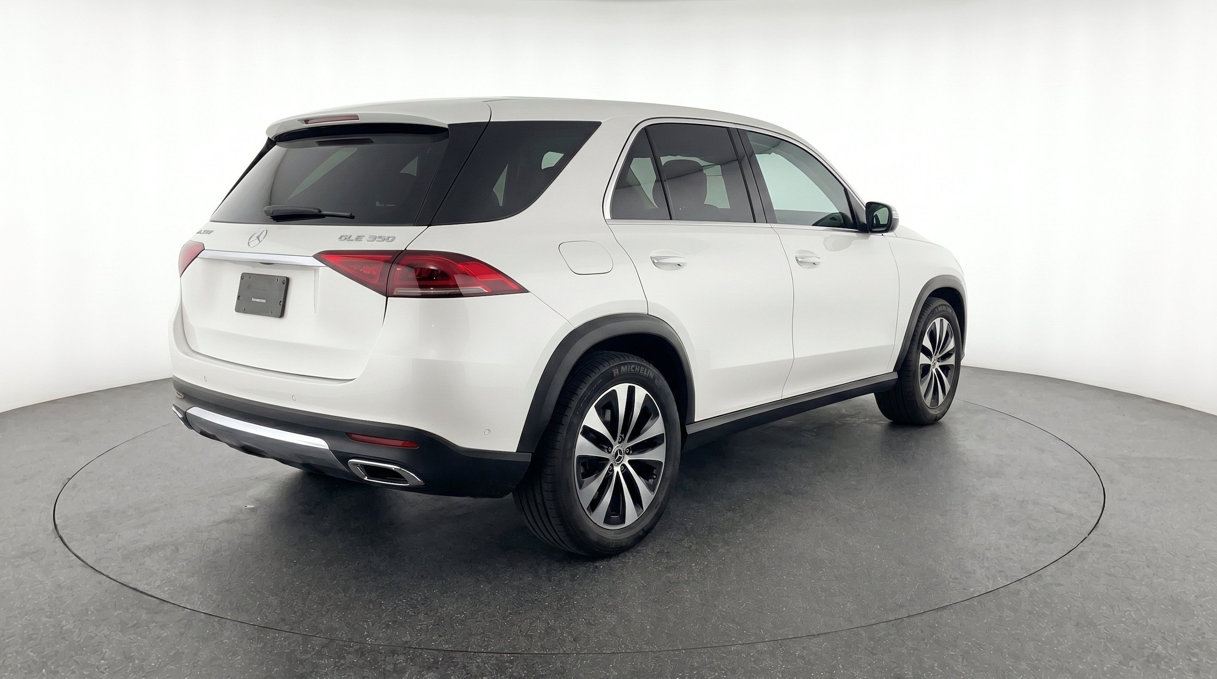 Thumbnail: 2026 Mercedes-Benz GLE - 9