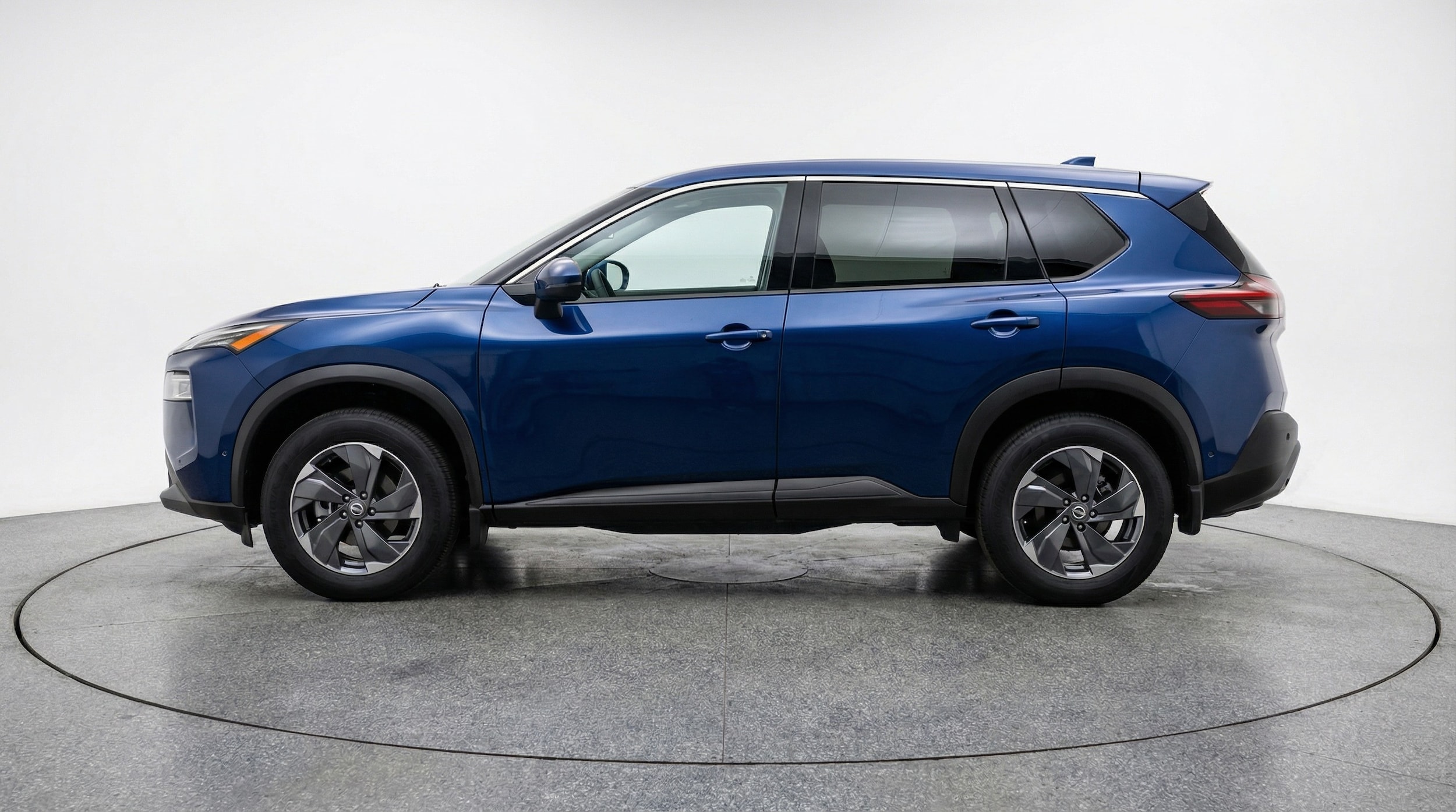 Thumbnail: 2025 Nissan Rogue - 4