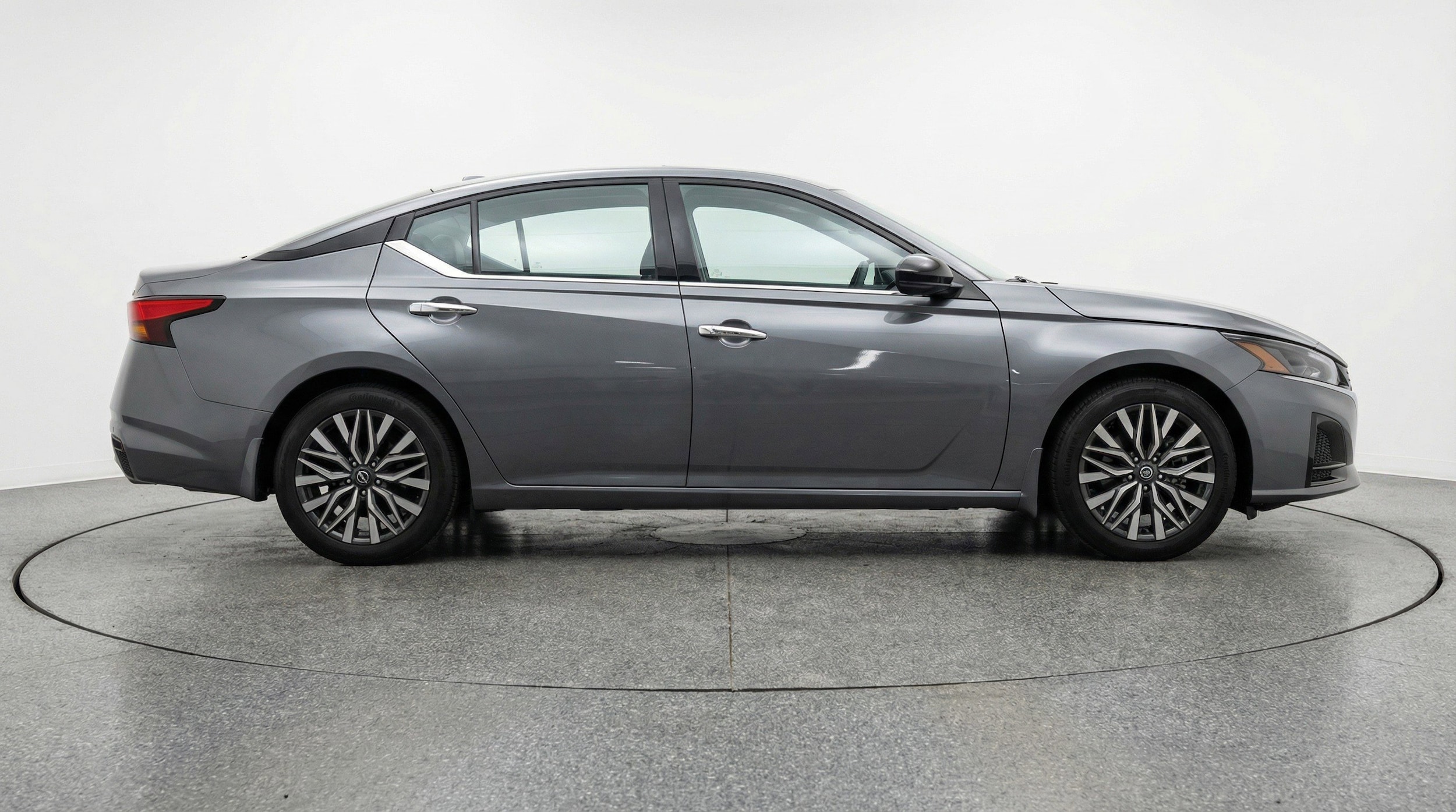Thumbnail: 2025 Nissan Altima - 11