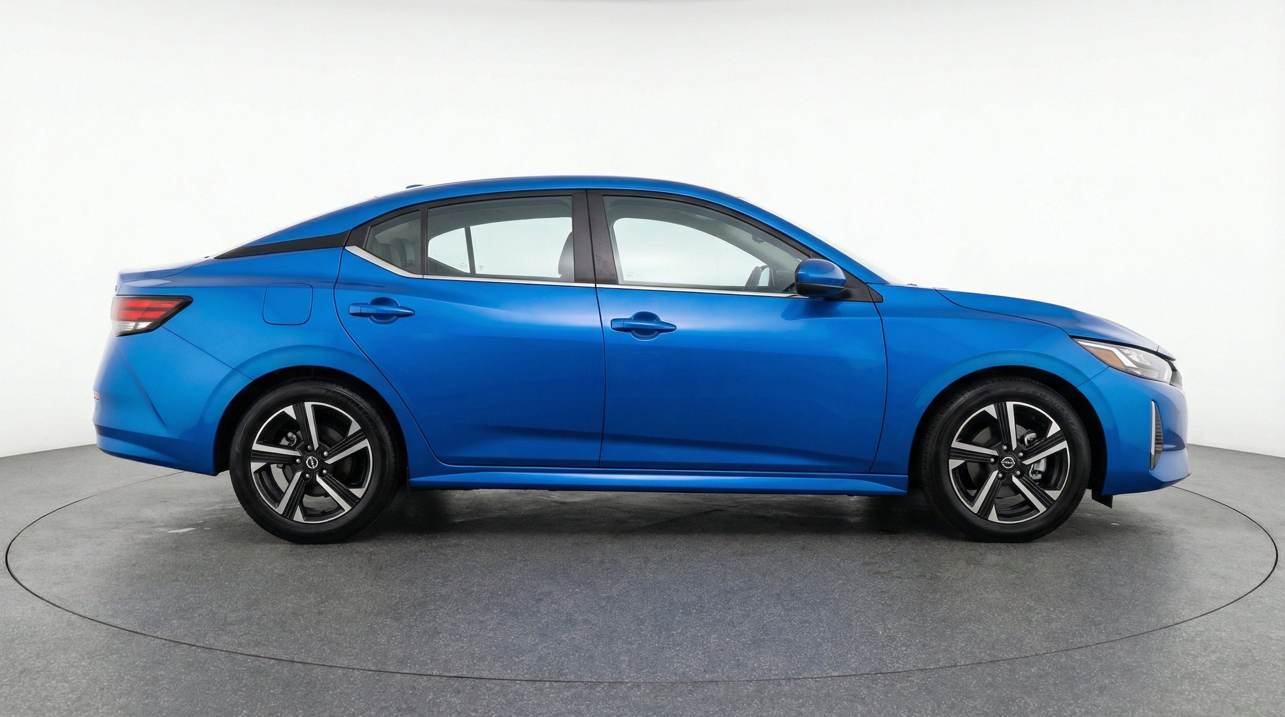 Thumbnail: 2025 Nissan Sentra - 11