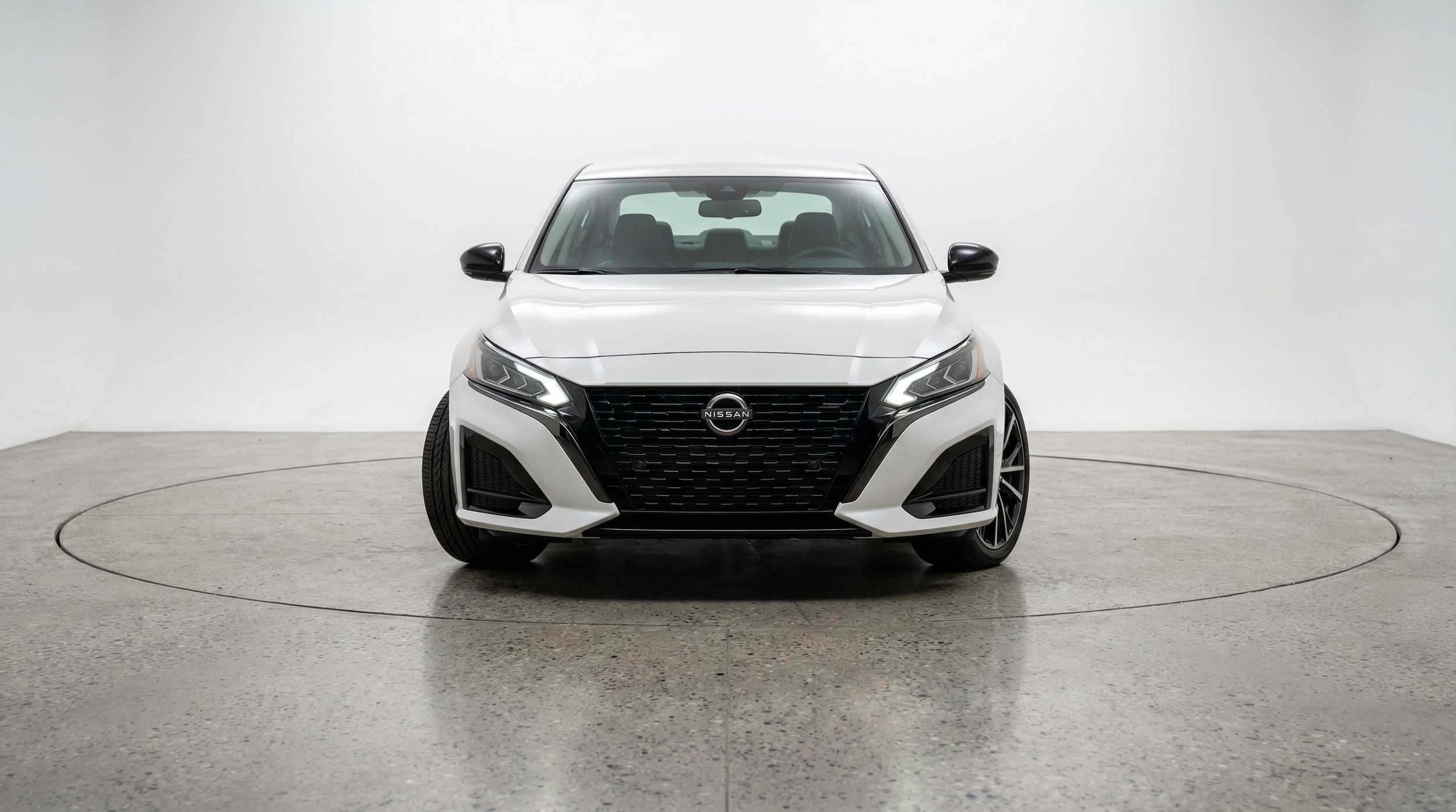 Thumbnail: 2025 Nissan Altima - 2