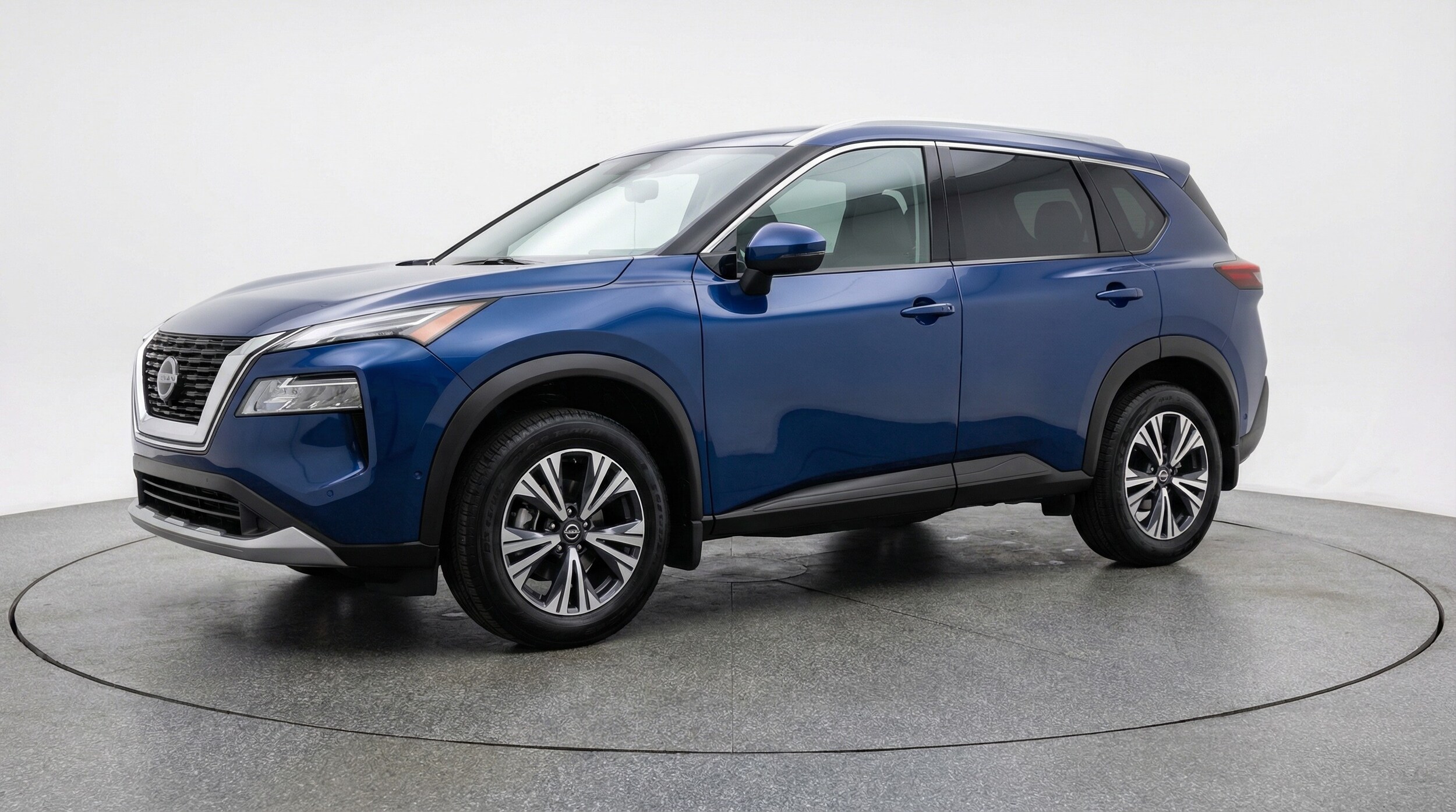 Thumbnail: 2025 Nissan Rogue - 3