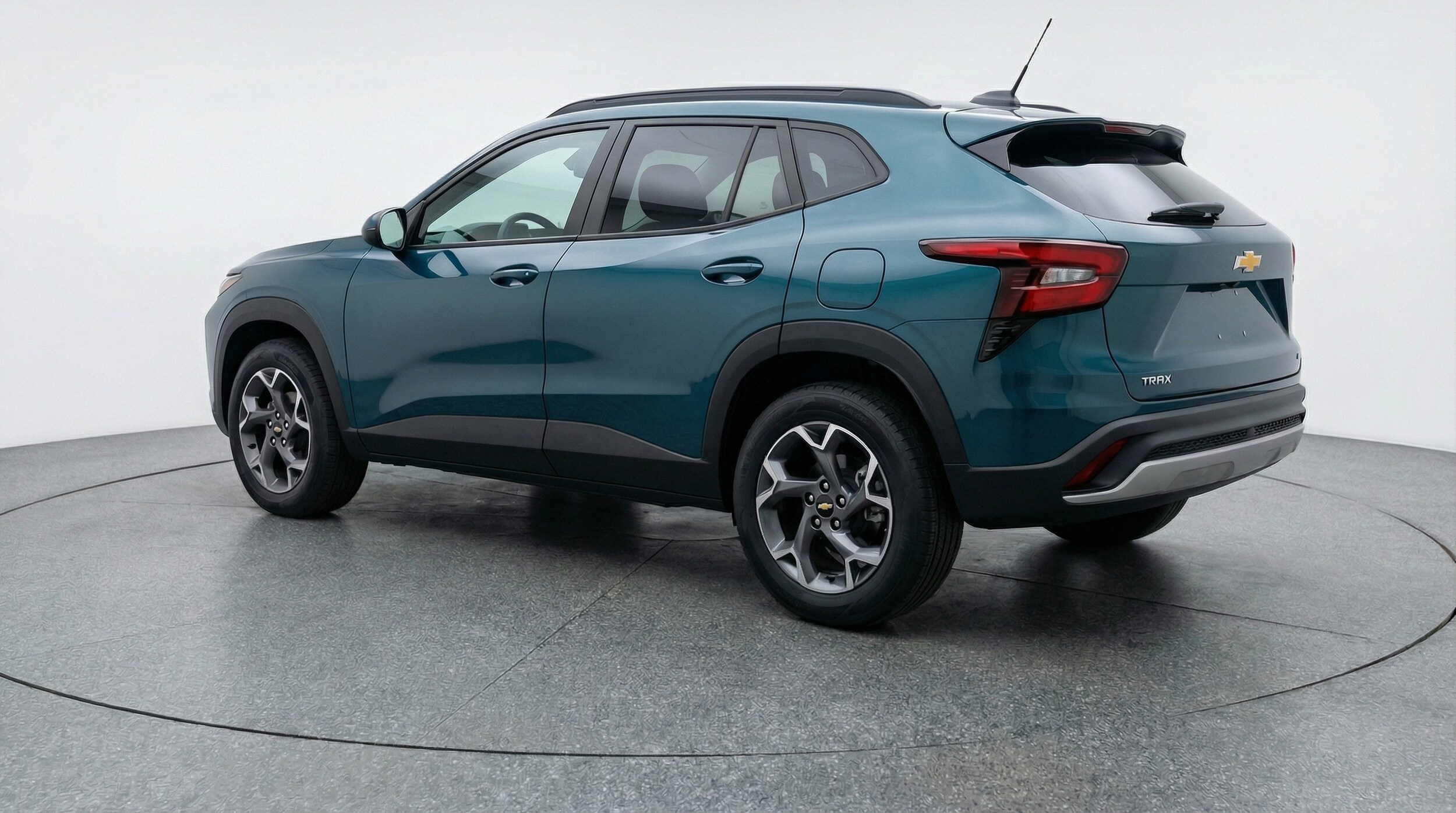 Thumbnail: 2025 Chevrolet Trax - 5