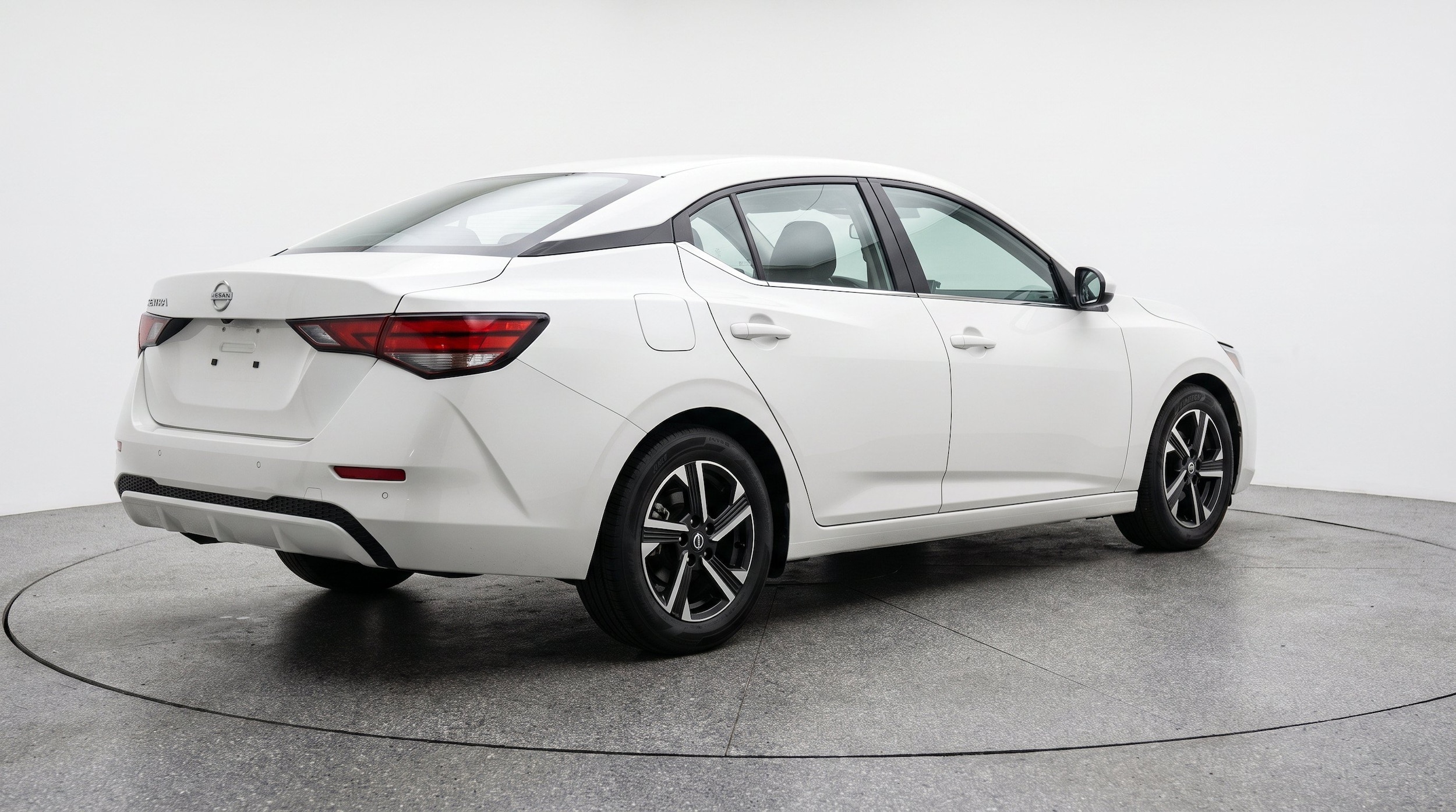Thumbnail: 2025 Nissan Sentra - 9