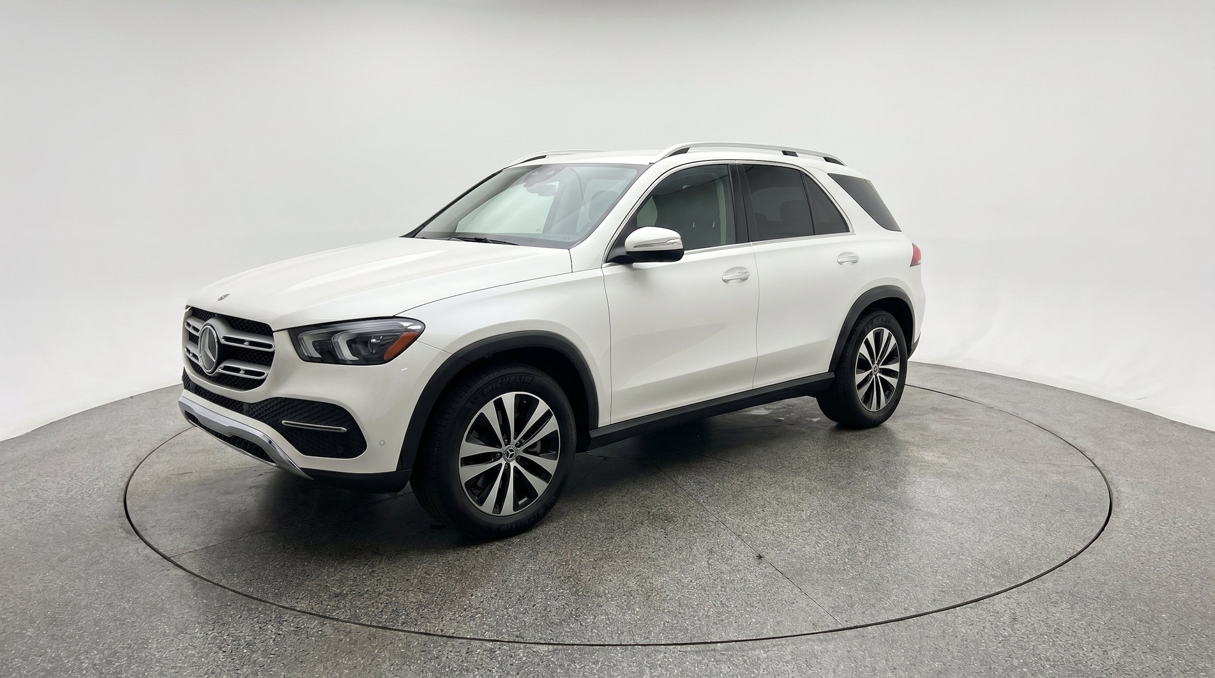 Thumbnail: 2026 Mercedes-Benz GLE - 3