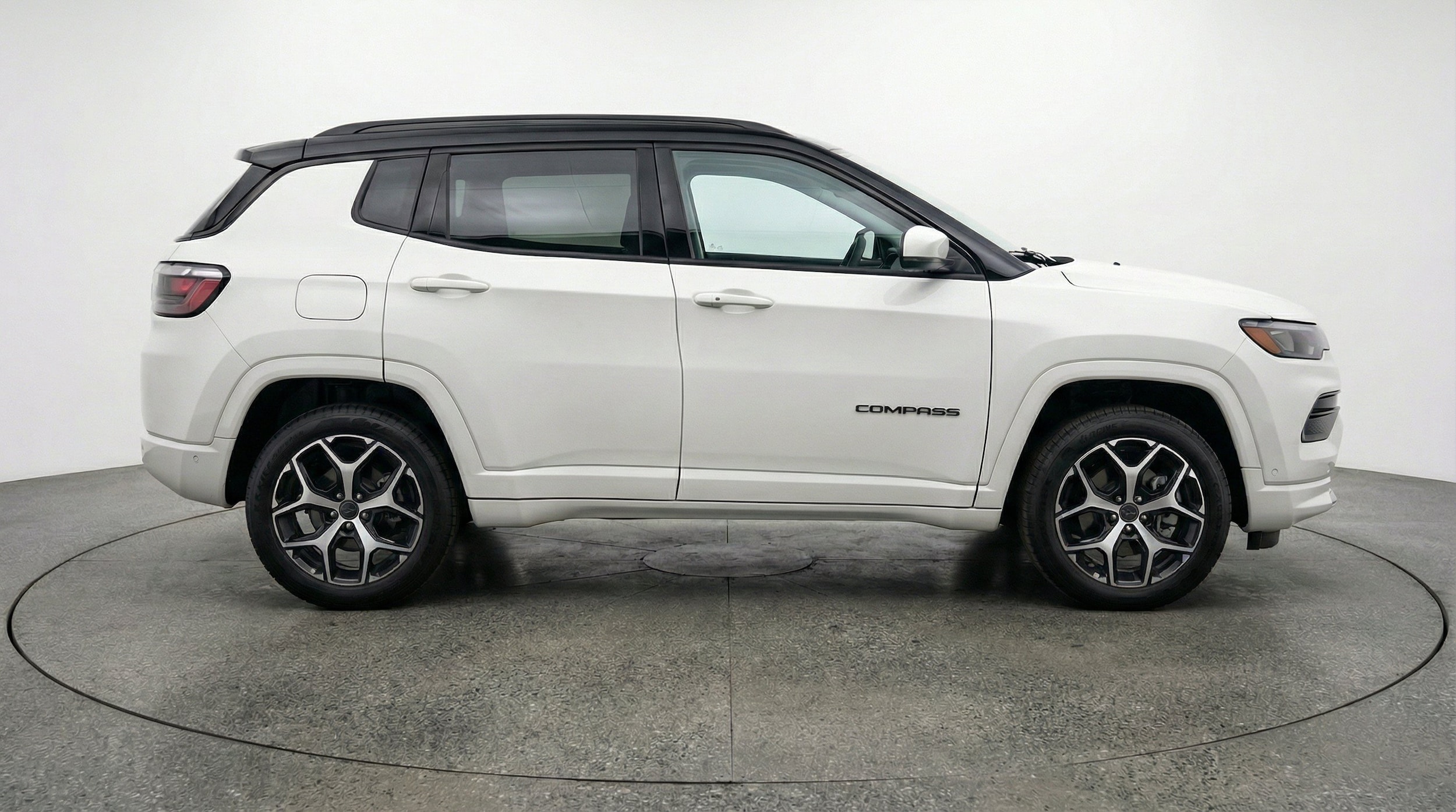 Thumbnail: 2025 Jeep Compass - 10