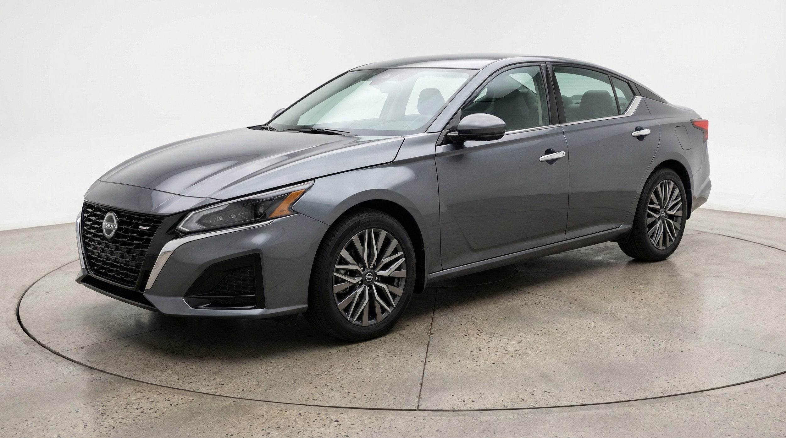 Thumbnail: 2025 Nissan Altima - 3