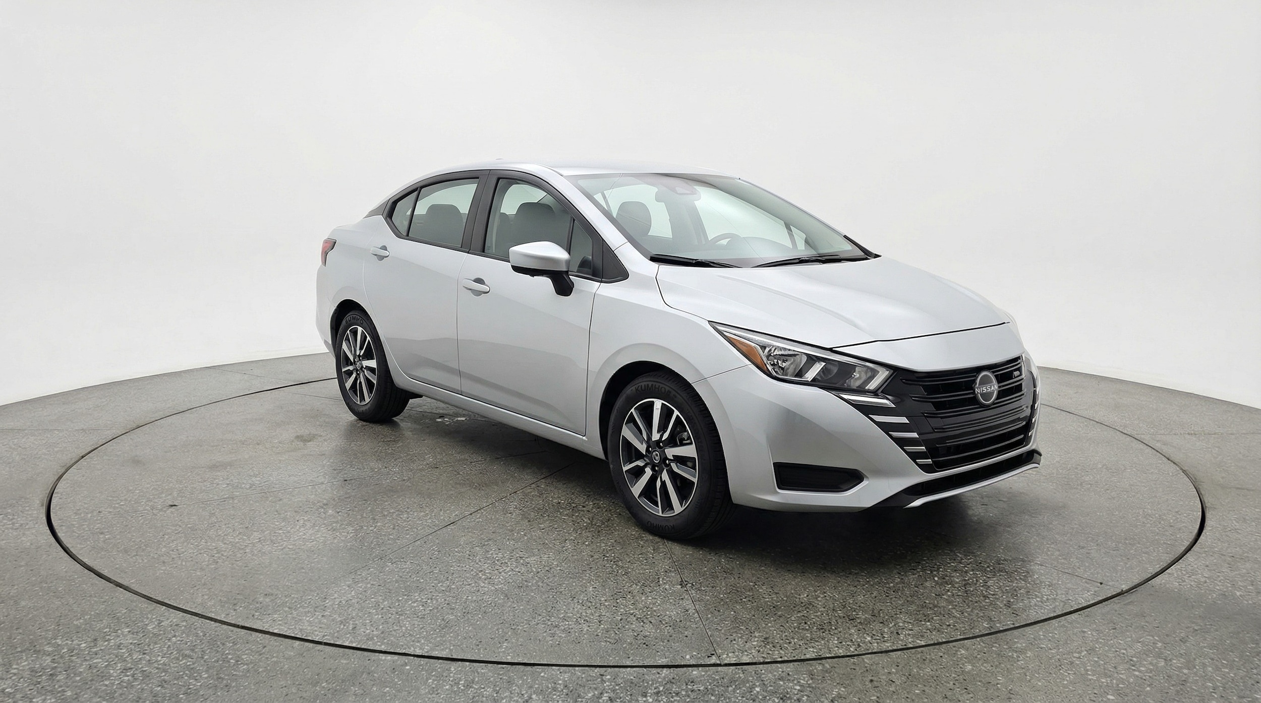 2025 Nissan Versa Sedan SV