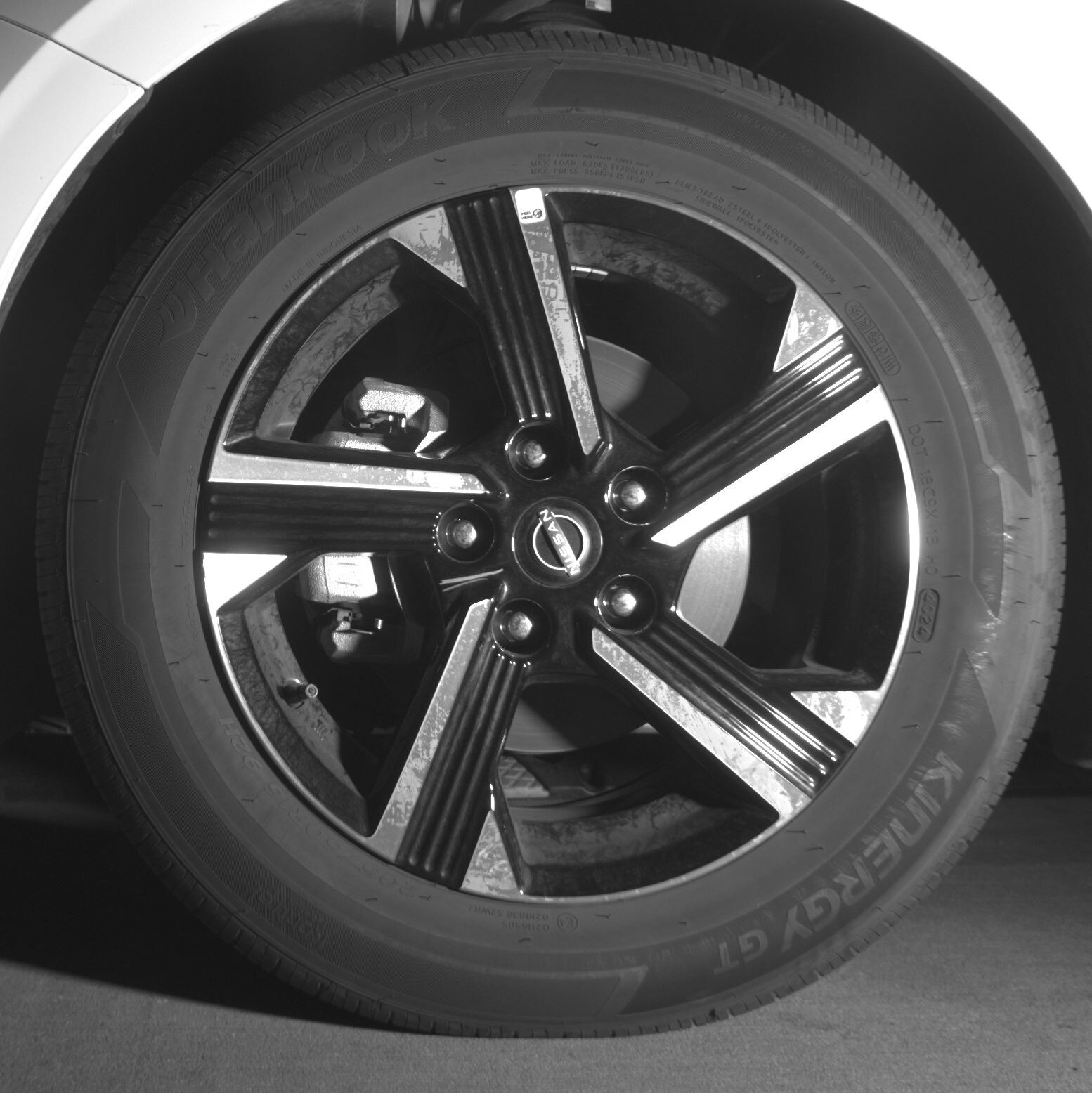 Thumbnail: 2025 Nissan Sentra - 9