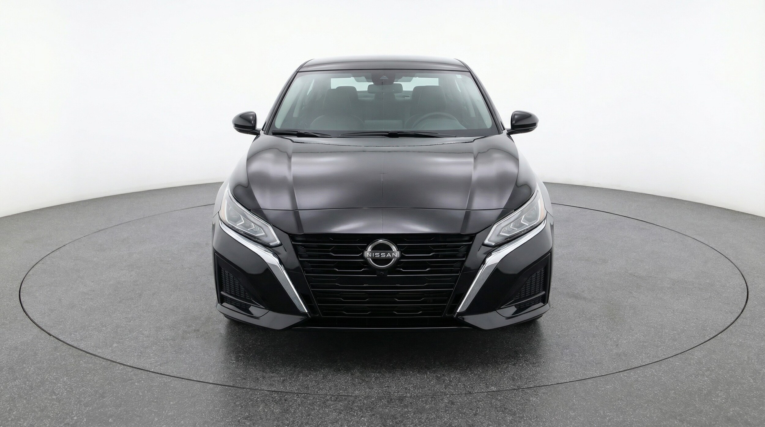 Thumbnail: 2025 Nissan Altima - 2