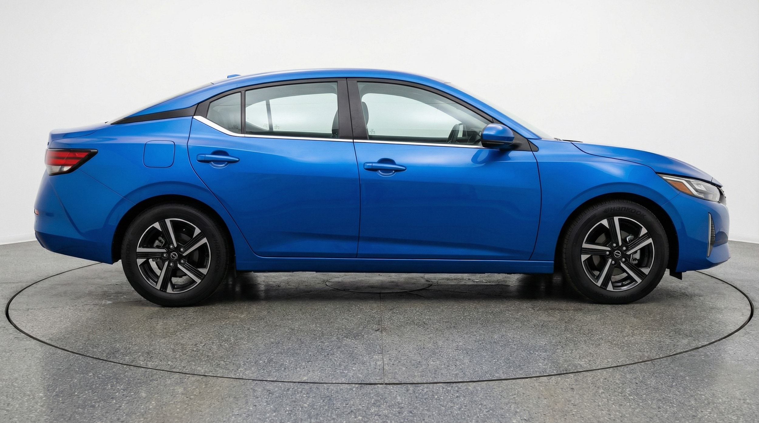 Thumbnail: 2025 Nissan Sentra - 8