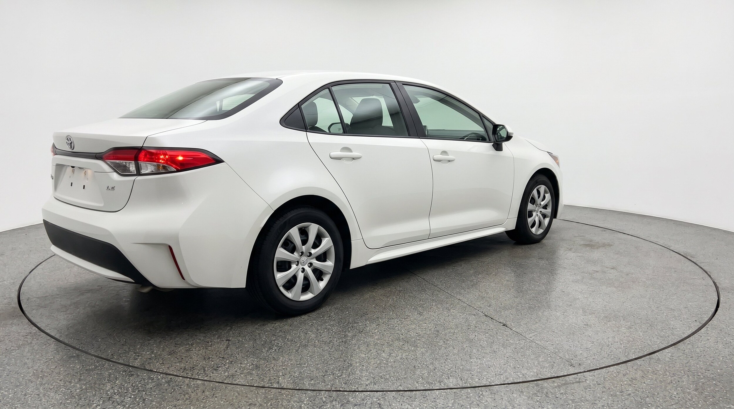 Thumbnail: 2025 Toyota Corolla - 9