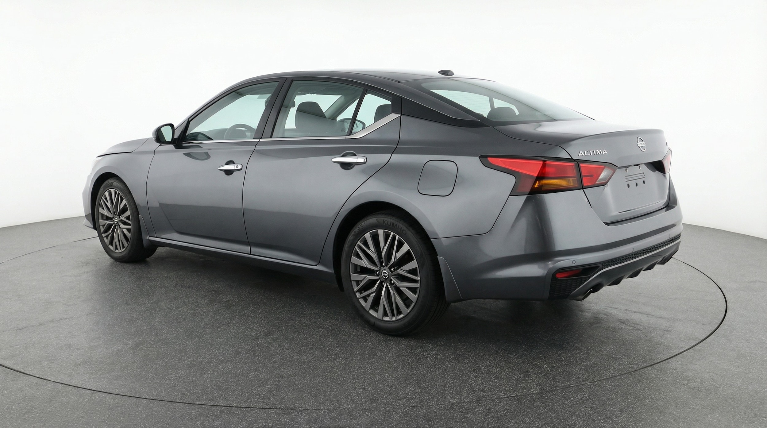 Thumbnail: 2025 Nissan Altima - 5