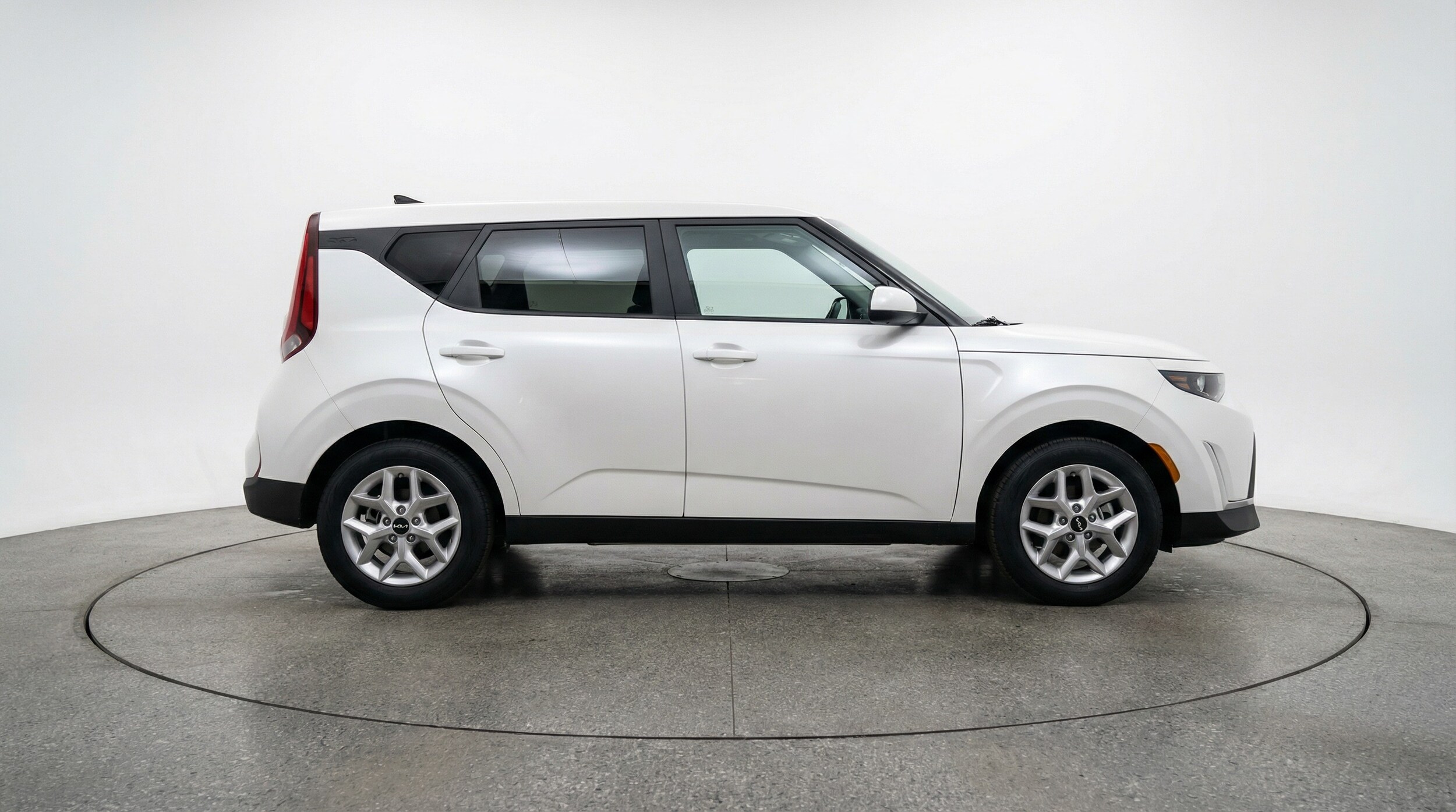 Thumbnail: 2025 Kia Soul - 8