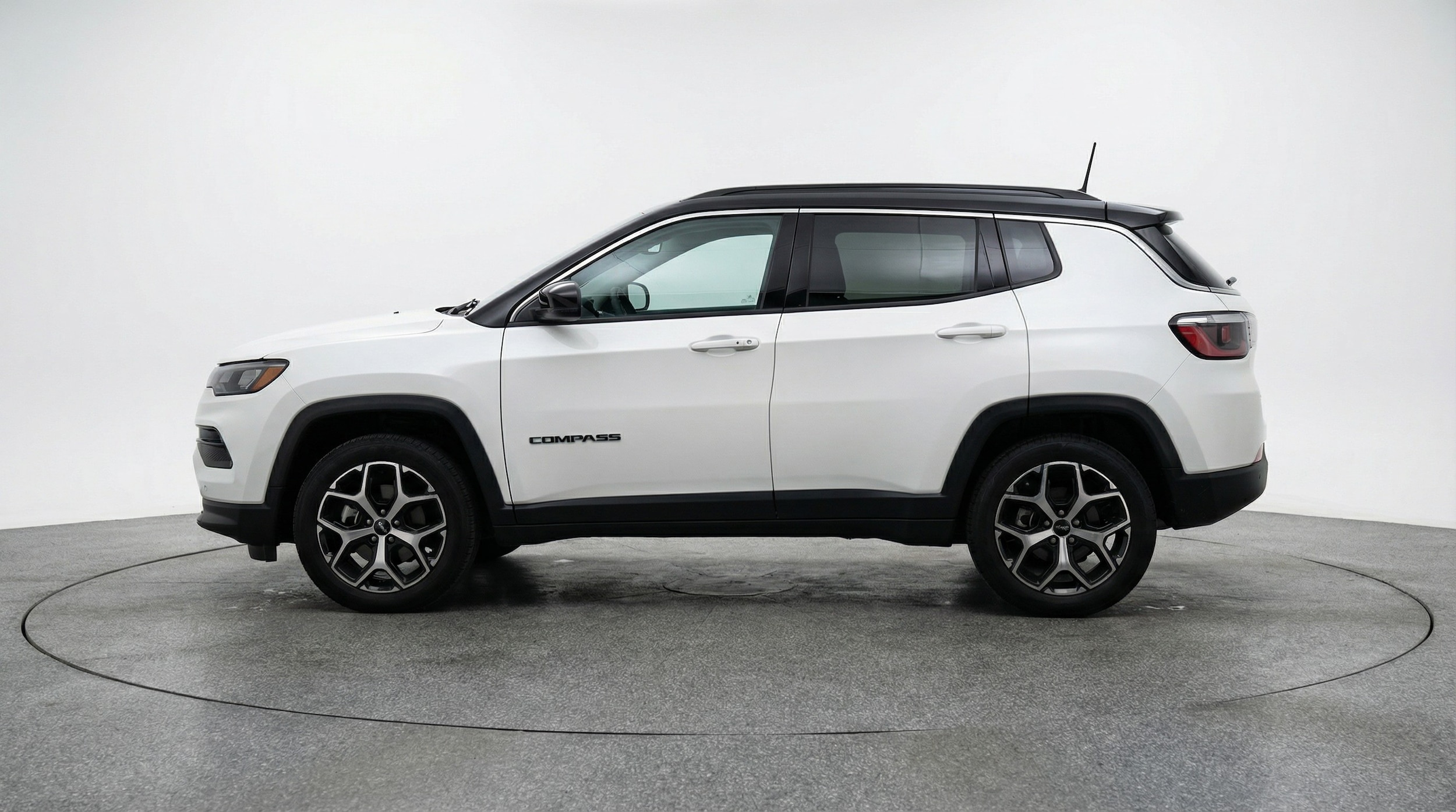 Thumbnail: 2025 Jeep Compass - 4