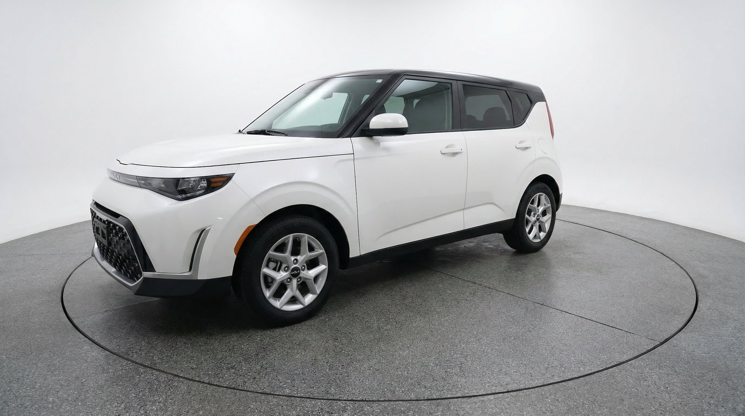 Thumbnail: 2025 Kia Soul - 3