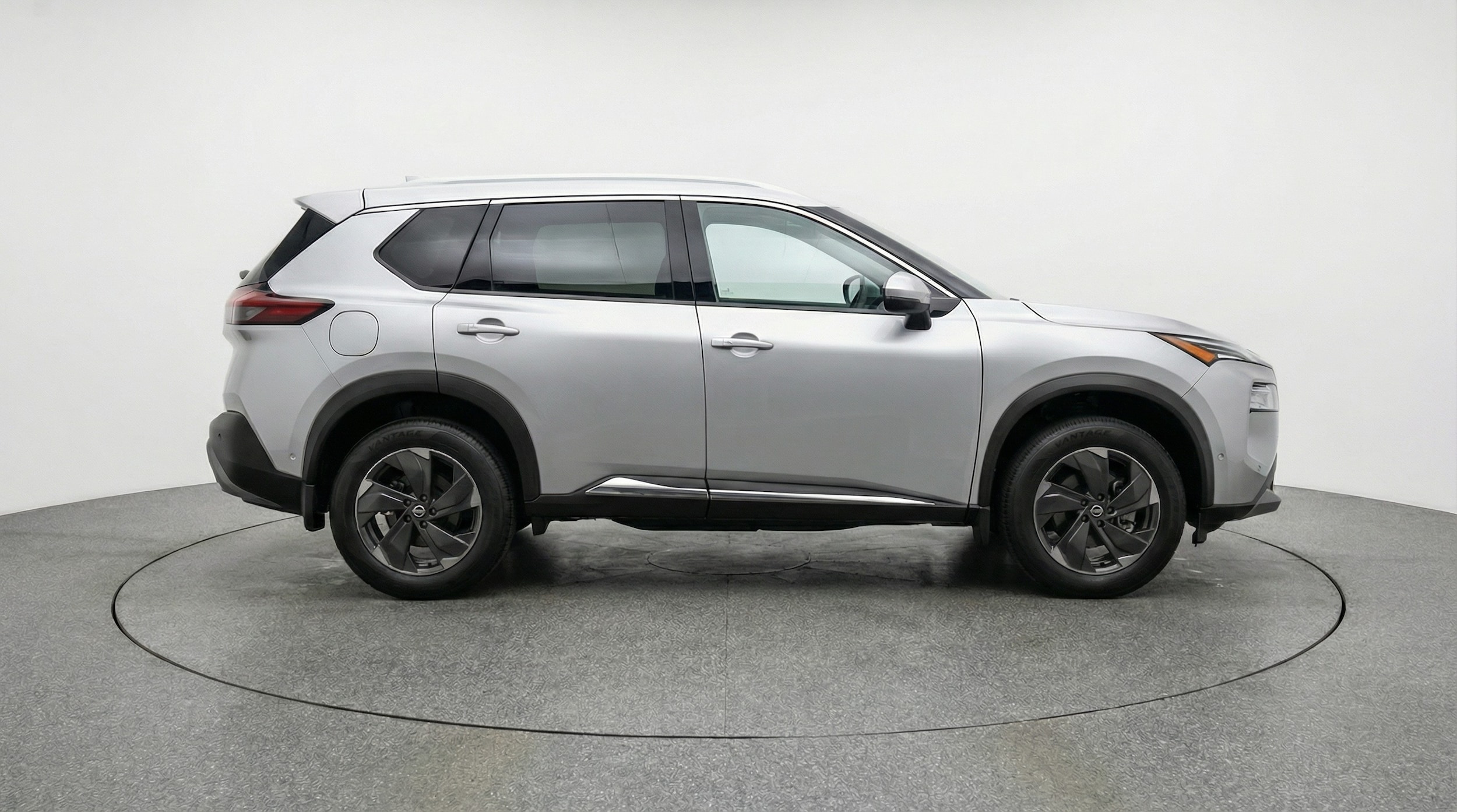 Thumbnail: 2025 Nissan Rogue - 8