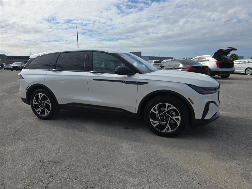 2025 Lincoln Nautilus Premiere