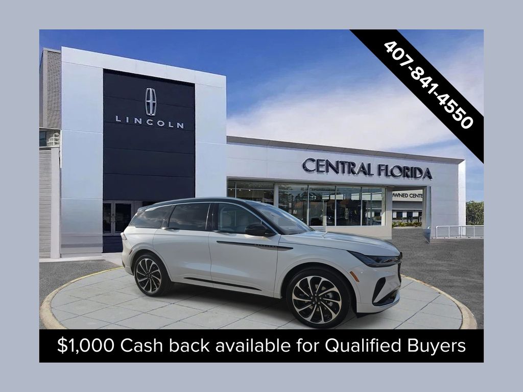 2026 Lincoln Nautilus Black Label's photo