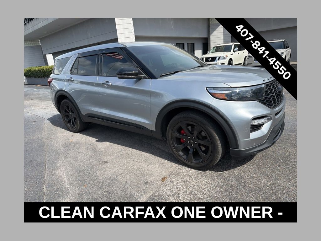 2022 Ford Explorer ST 4WD's photo