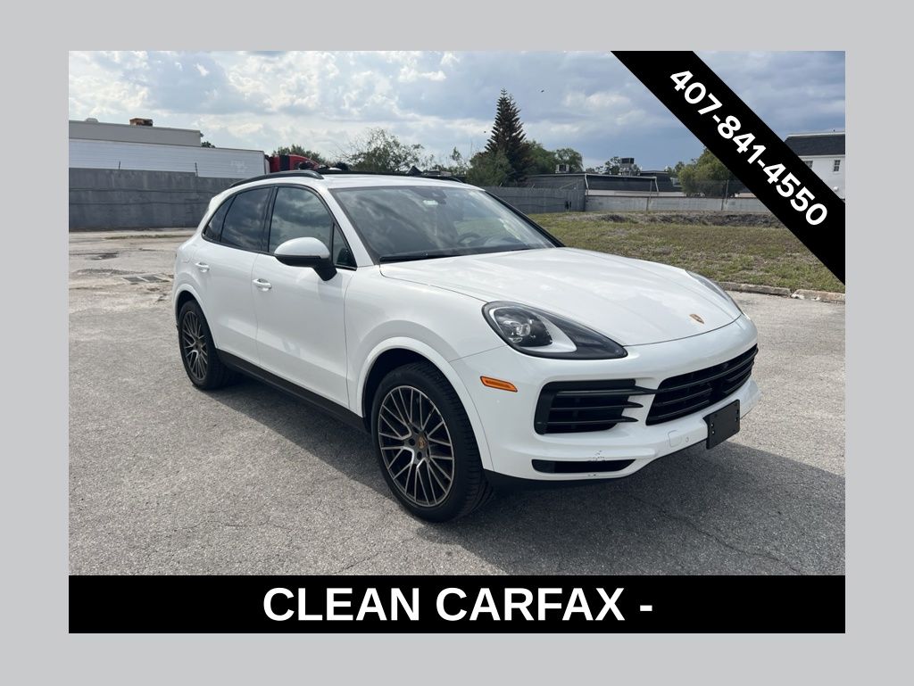 2023 Porsche Cayenne Platinum Edition's photo