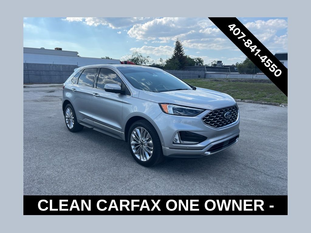 2021 Ford Edge Titanium's photo