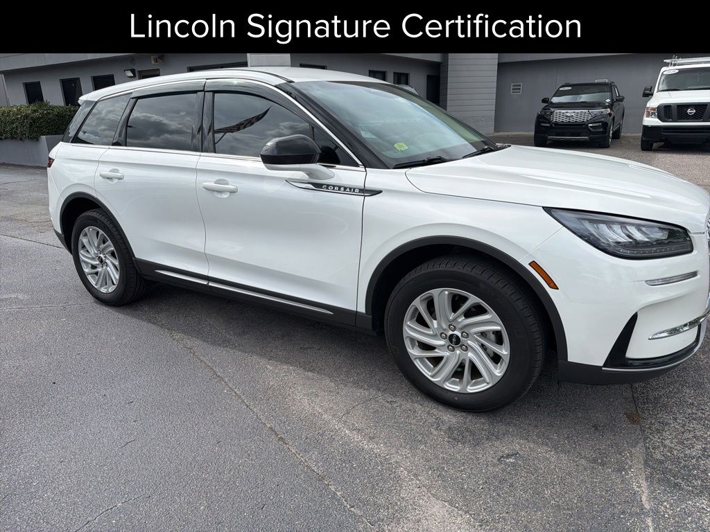 2023 Lincoln Corsair FWD's photo