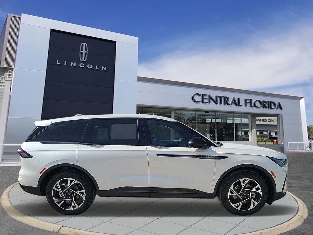 New 2025 Lincoln Nautilus Premiere SUV