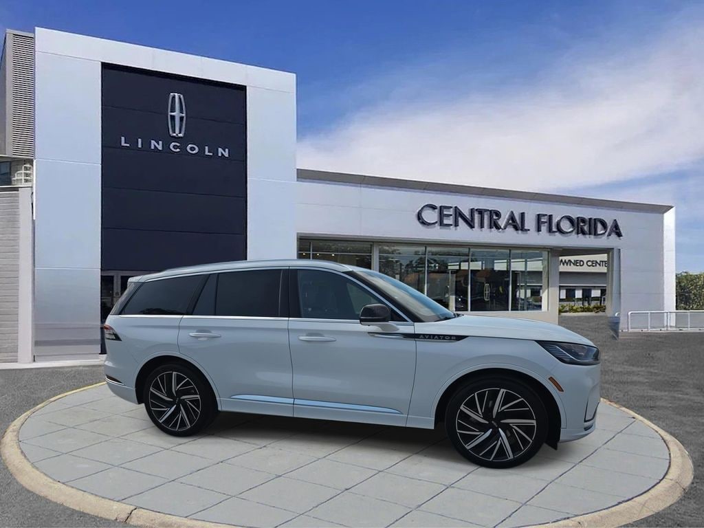 New 2025 Lincoln Aviator Black Label SUV