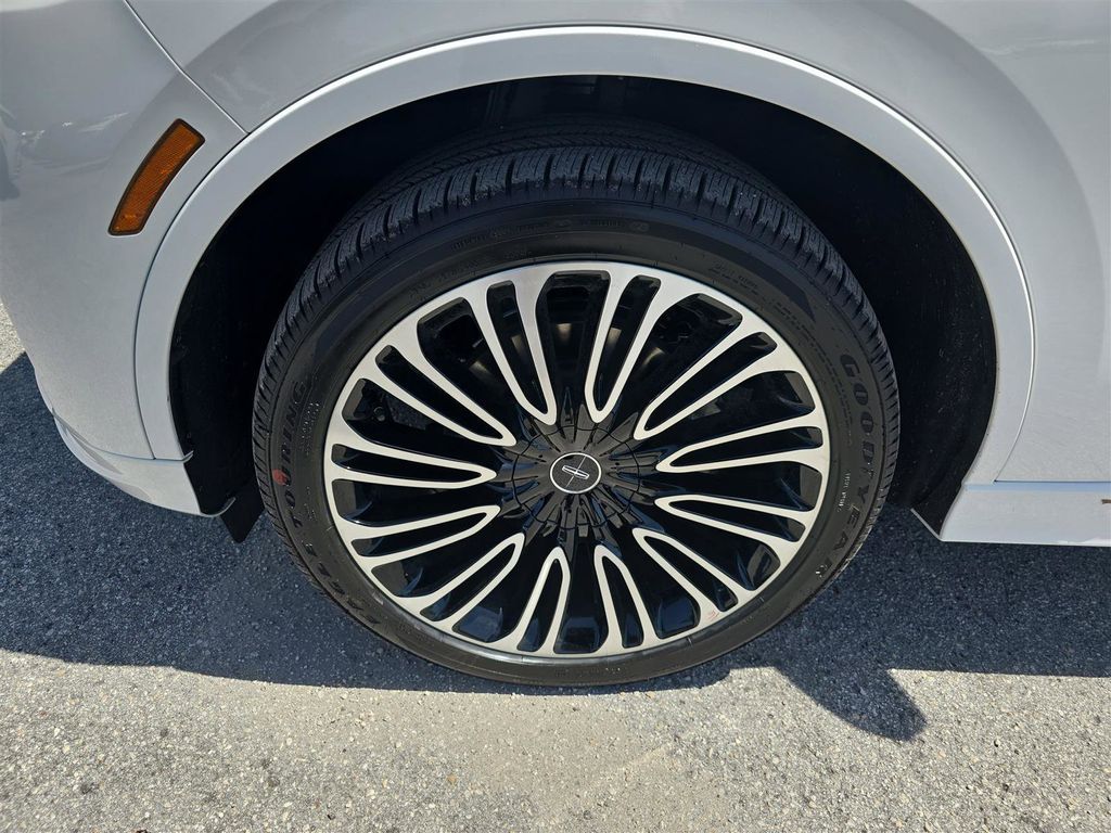 2025 Lincoln Aviator Black Label - Photo 9