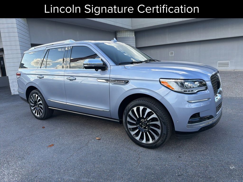 2022 Lincoln Navigator Black Label 4WD's photo