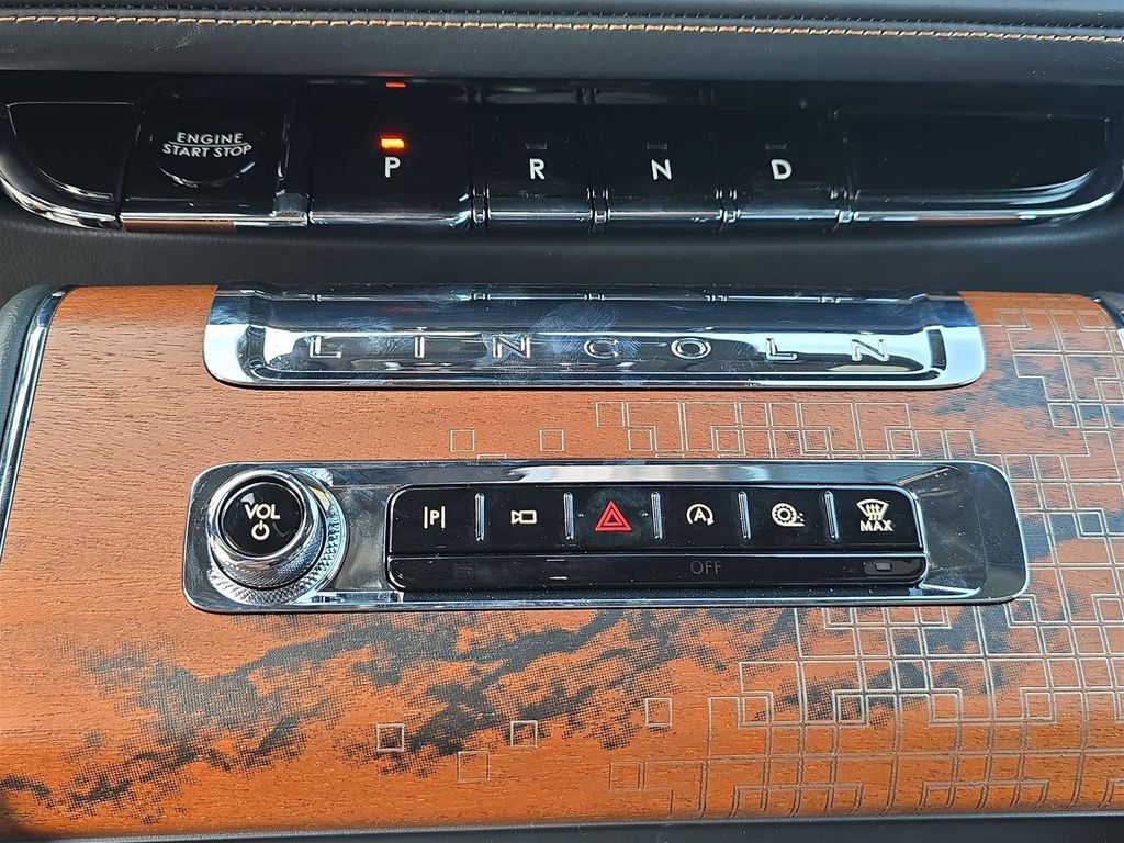 2025 Lincoln Aviator Black Label - Photo 21