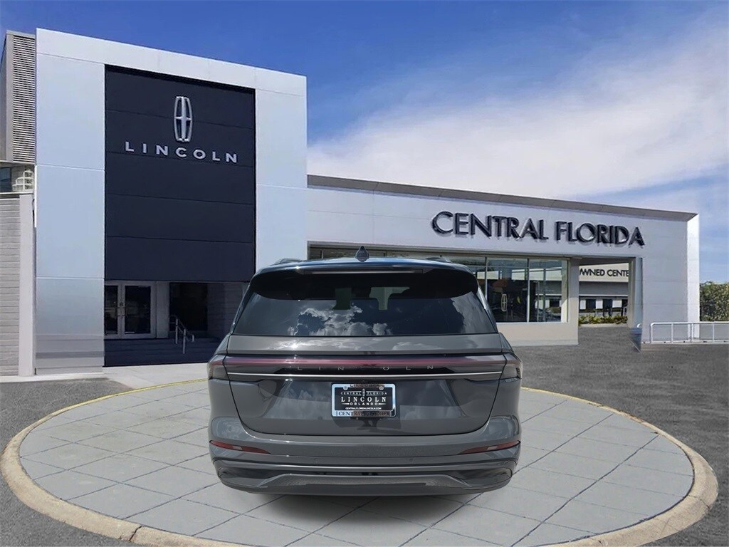 2024 Lincoln Nautilus Black Label photo 4