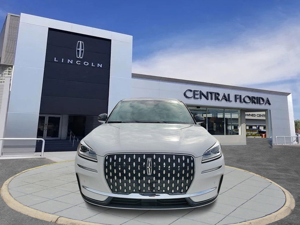 New 2025 Lincoln Corsair Reserve SUV