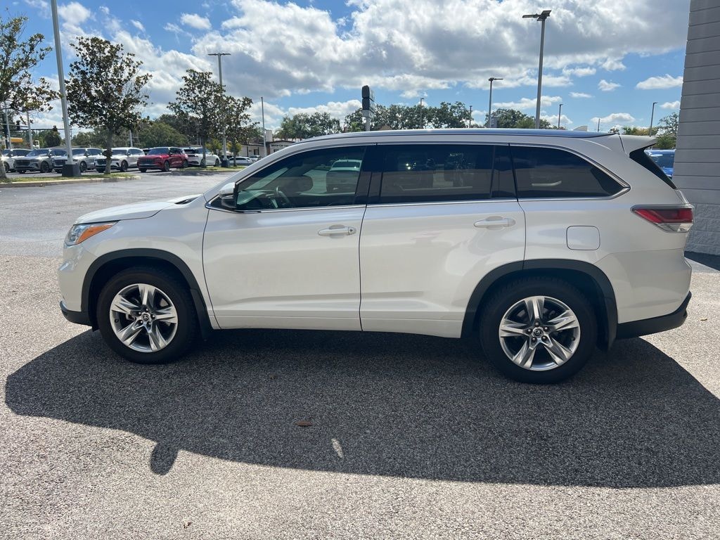 Used 2016 Toyota Highlander Limited Platinum V6 SUV