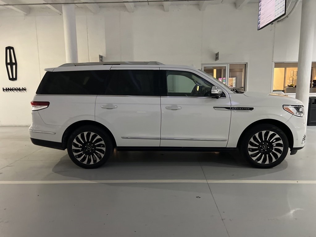 Certified 2022 Lincoln Navigator Black Label SUV