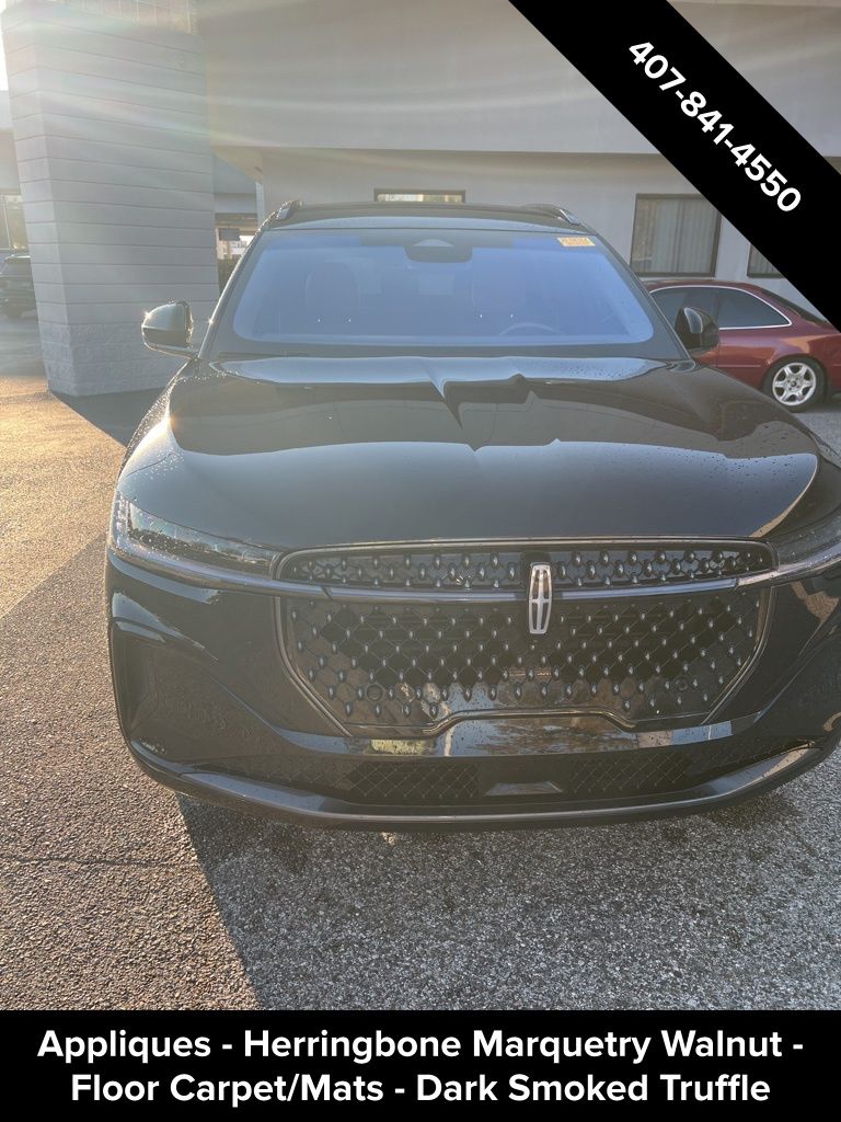 2024 Lincoln Nautilus Black Label photo 4