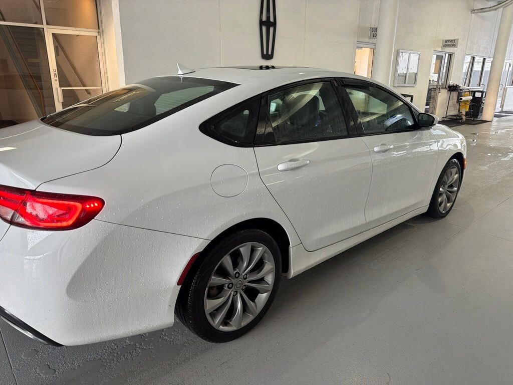 Used 2015 Chrysler 200 S Sedan
