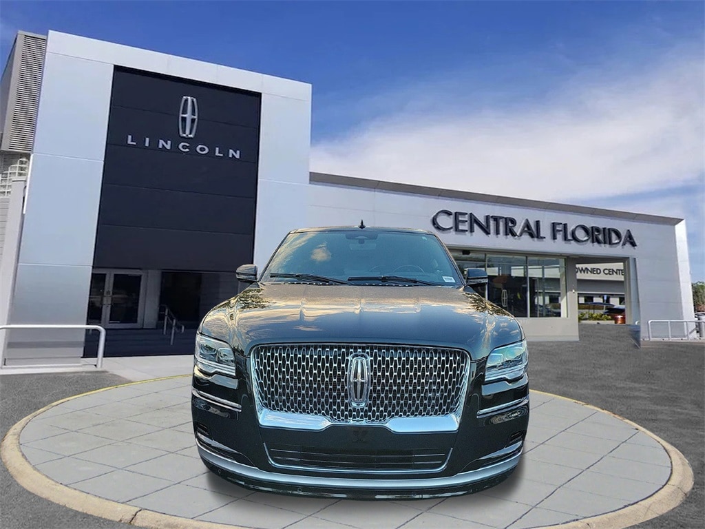 Used 2023 Lincoln Navigator Reserve L with VIN 5LMJJ3LGXPEL00355 for sale in Orlando, FL