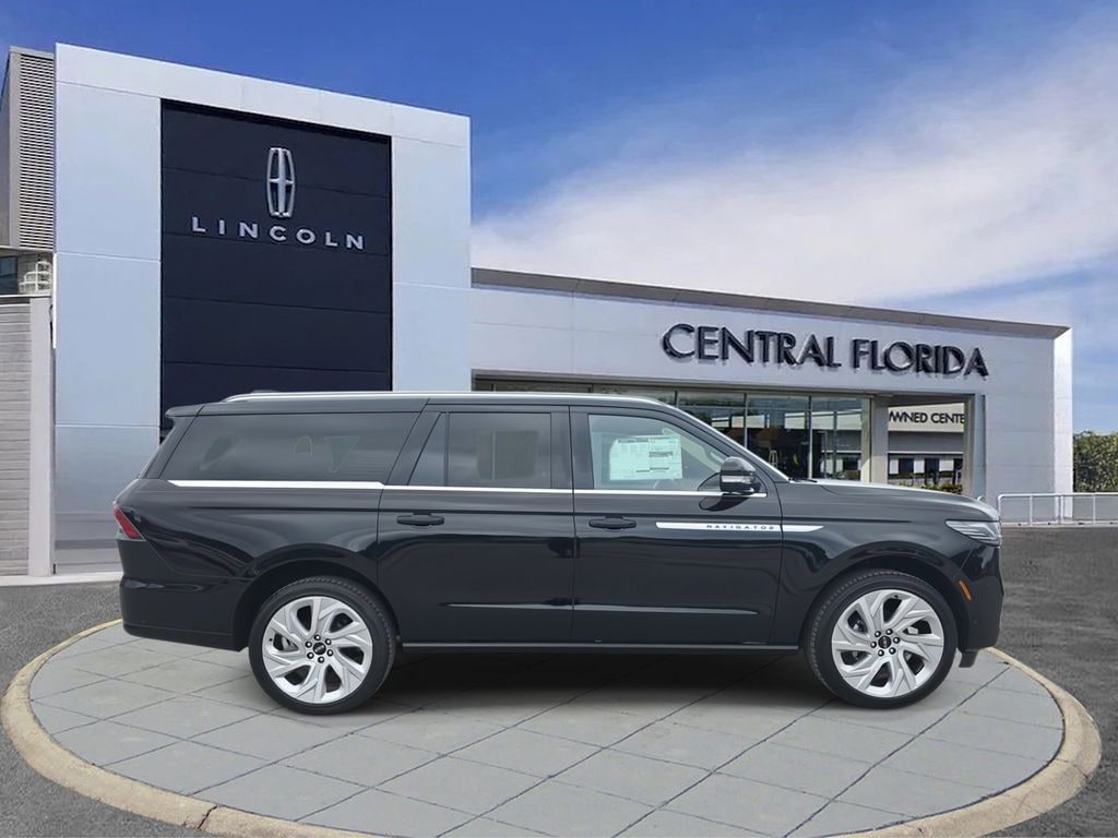 New 2025 Lincoln Navigator L Reserve SUV