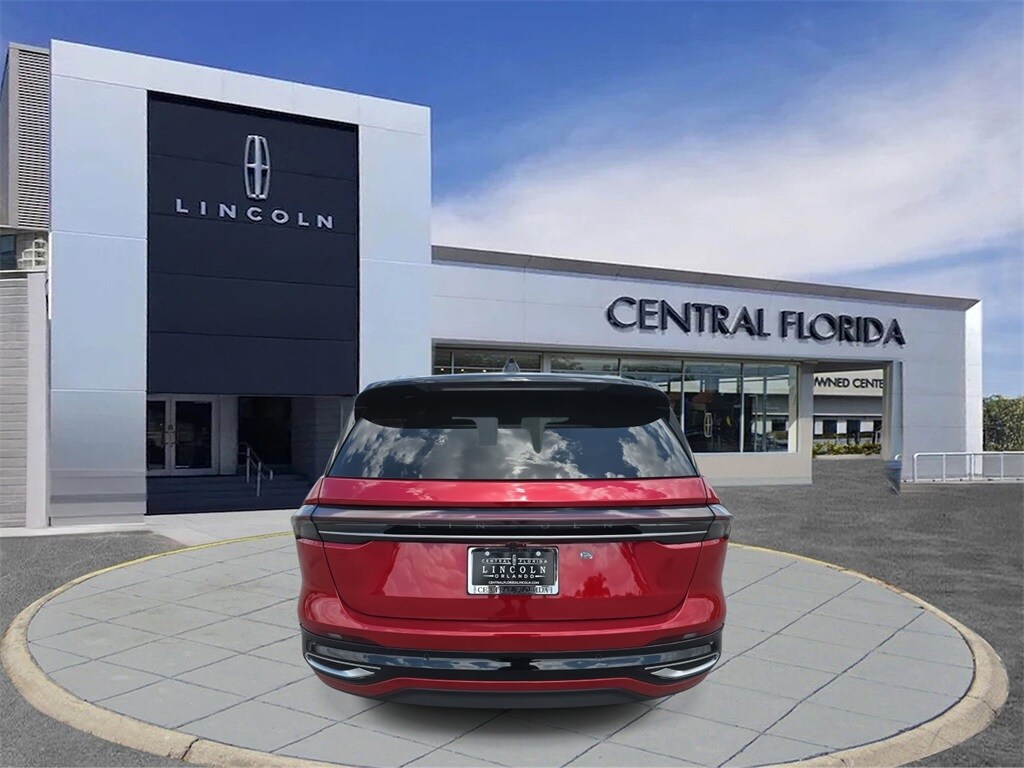 2025 Lincoln Nautilus Reserve photo 4