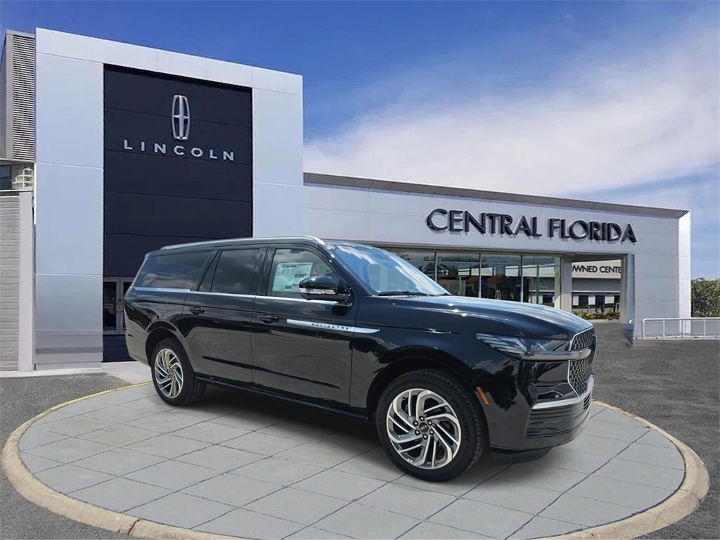 2025 Lincoln Navigator