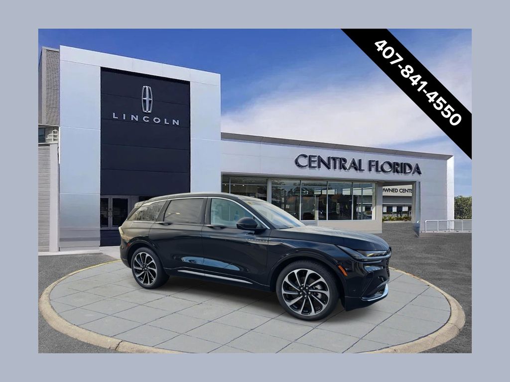 2024 Lincoln Nautilus Black Label's photo