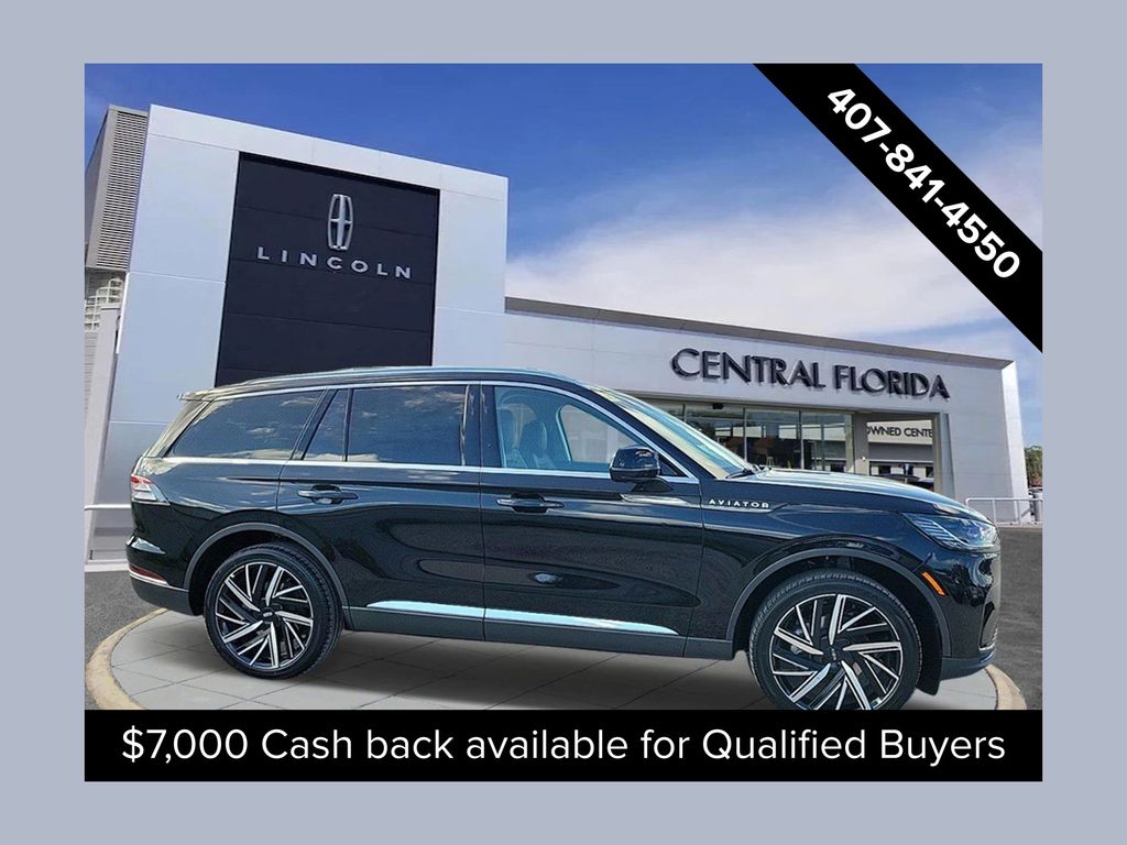 2025 Lincoln Aviator Reserve's photo
