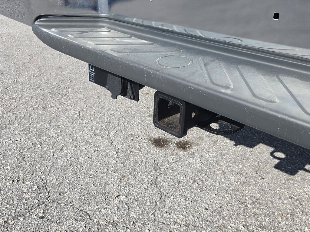 Used 2019 Nissan Frontier SV Truck Crew Cab