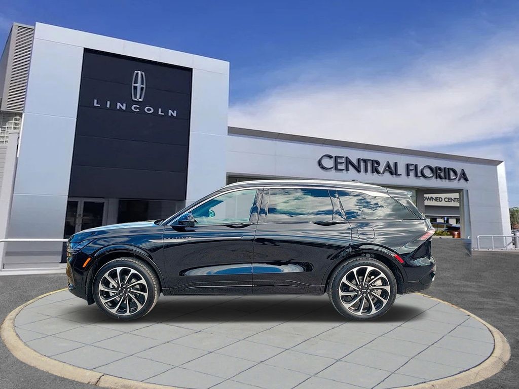 New 2025 Lincoln Nautilus Black Label SUV