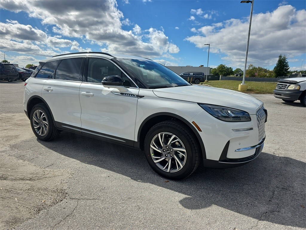 New 2026 Lincoln Corsair Premiere SUV