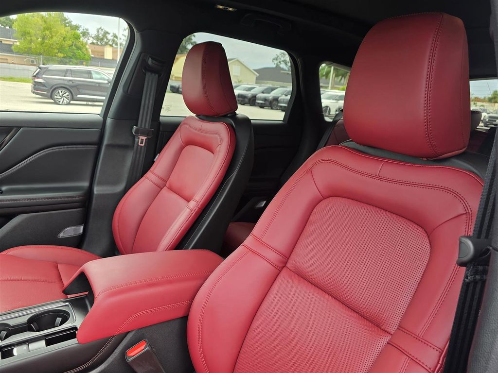 2025 Lincoln Corsair Grand Touring - Photo 19