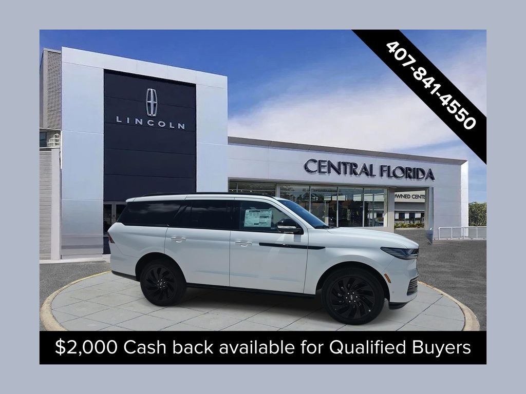 2025 Lincoln Navigator Reserve's photo