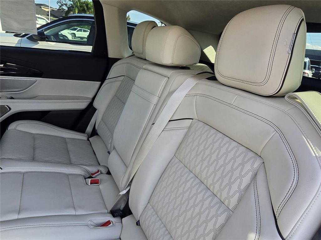 2026 Lincoln Nautilus Black Label - Photo 12